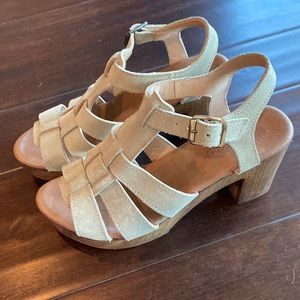 Eric Michaels sandals size 37 size 6.5-7